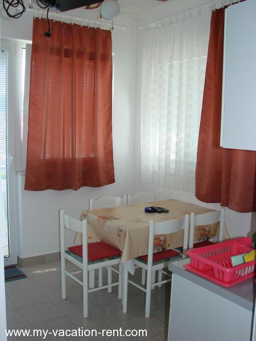 A2 Hrvaška - Kvarner - Otok Rab - Lopar - apartma #102 Slika 4