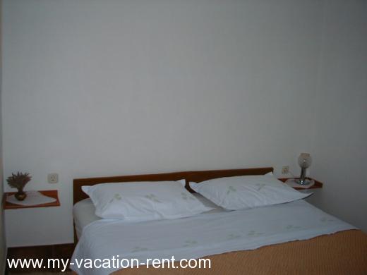 Apartmaji 1 Apartment= 1 House Hrvaška - Dalmacija - Trogir - Sevid - apartma #153 Slika 5