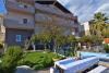 Apartmaji Rene - seaview & parking space:  Hrvaška - Dalmacija - Split - Omis - apartma #1607 Slika 6