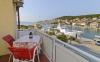 Apartmaji Ive - with sea view: Hrvaška - Dalmacija - Otok Murter - Tisno - apartma #1696 Slika 4
