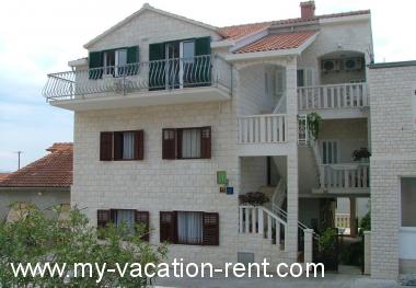 Apartma Bol Otok Brac Dalmacija Hrvaška #1967