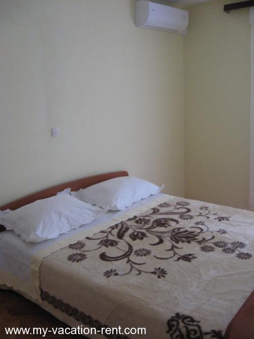 Apartmaji Ribarević Hrvaška - Dalmacija - Makarska - Makarska - apartma #254 Slika 9