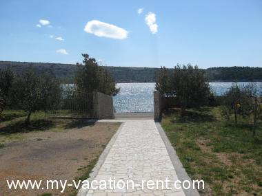 Apartma Barbat Otok Rab Kvarner Hrvaška #2904