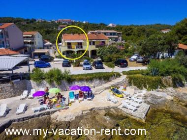 Apartma Mali Iz (Island Iz) Otok Iz Dalmacija Hrvaška #2973