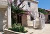 Apartmaji Vig - 60 m from beach: Hrvaška - Dalmacija - Otok Brac - Povlja - apartma #3302 Slika 14