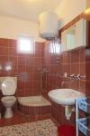 Apartmaji Marin - 100m from the beach with parking: A1(6)