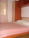 Apartment pink Hrvaška - Dalmacija - Otok Vis - Komiza - apartma #4382 Slika 8