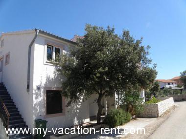 Apartma Jezera Otok Murter Dalmacija Hrvaška #4734
