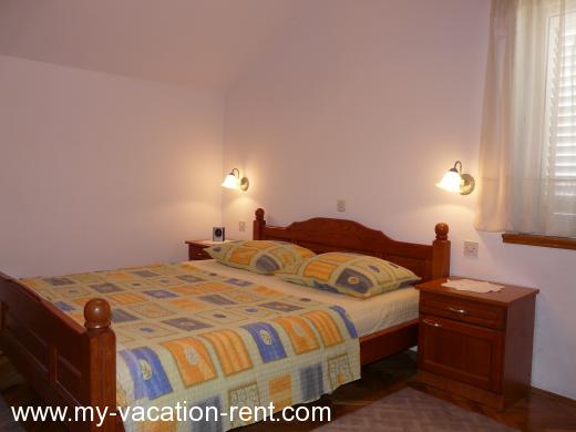 apartman A1(zeleni) Hrvaška - Dalmacija - Otok Siovo - Slatine - apartma #517 Slika 1