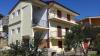 Apartmaji Sunny  - sea side terrace & parking: Hrvaška - Dalmacija - Zadar - Starigrad-Paklenica - apartma #5635 Slika 4
