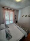 A1(4) Hrvaška - Dalmacija - Otok Siovo - Okrug Gornji - apartma #5645 Slika 21