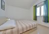 A2-Zapadni (2+2) Hrvaška - Dalmacija - Split - Cove Ljubljeva (Vinisce) - apartma #6073 Slika 11