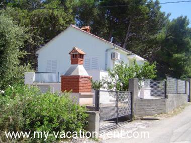 Počitniška hiša Susica Otok Ugljan Dalmacija Hrvaška #6139