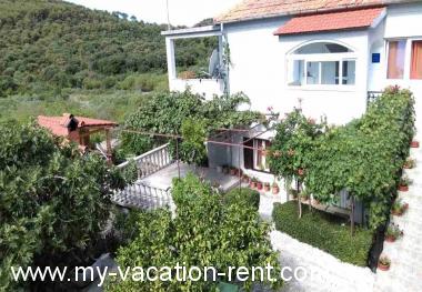 Apartma Okrug Donji Otok Siovo Dalmacija Hrvaška #6568