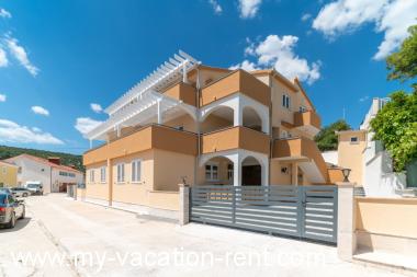 Apartma Marina Trogir Dalmacija Hrvaška #7105