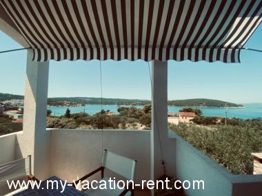 Apartma Necujam Otok Solta Dalmacija Hrvaška #7252