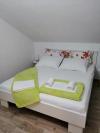 A4(2+1) Hrvaška - Dalmacija - Sibenik - Srima - apartma #7400 Slika 8