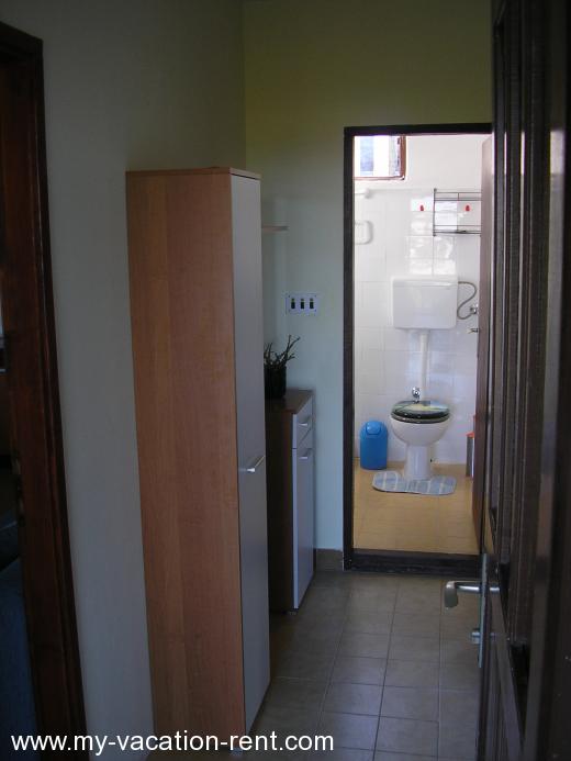 Apartmaji Nenni Hrvaška - Dalmacija - Otok Solta - Maslinica - apartma #878 Slika 7